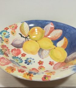 Insalatiera cm 35 decoro "Limoni"  Bowl cm 35 decoration "Lemons" 